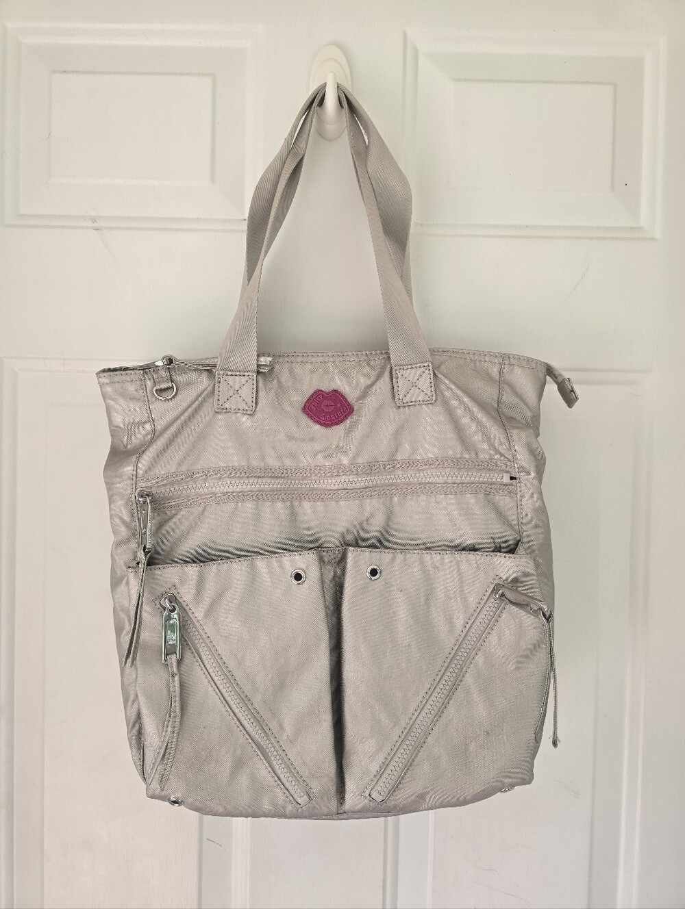Juicy Couture Y2K OG Vertcal Dreamer Silver Reto Tote Bag with Pink Kiss Accent